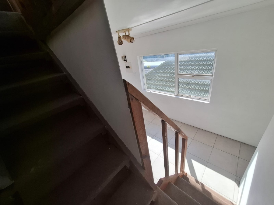 3 Bedroom Property for Sale in Nahoon Valley Park Eastern Cape